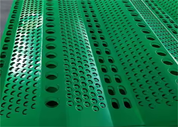 Grün galvanisierte Pulverbeschichtete Windschutzzaunplatten Perforationsplatten