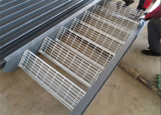 Soem fertigte geschweißtes Gitter des Anti-Dia-Edelstahl-316 für Treppen-Schritt besonders an