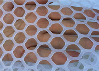 HDPE-weißes Plastik-Mesh Netting Hexagonal Shape Poultry-Hühnervogelhaus 100%